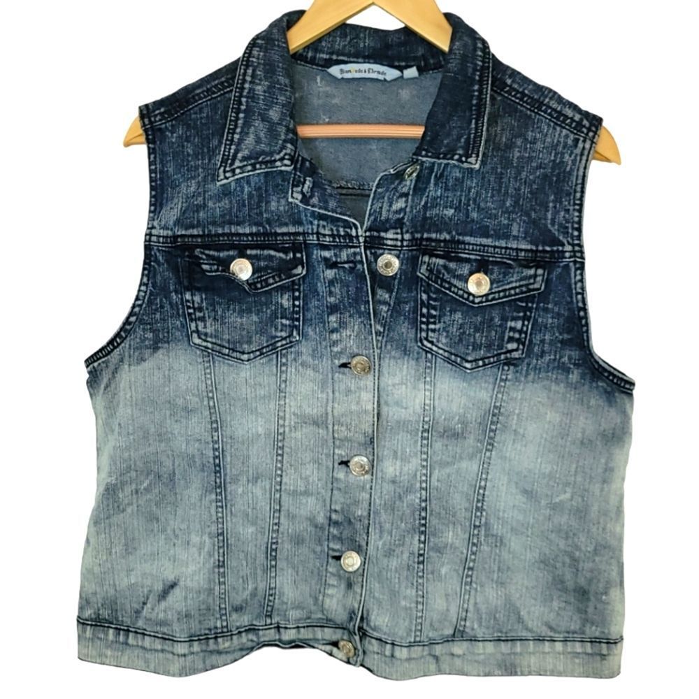 Women's Diamonds and Threads Ombre Jean Vest Size 2XL